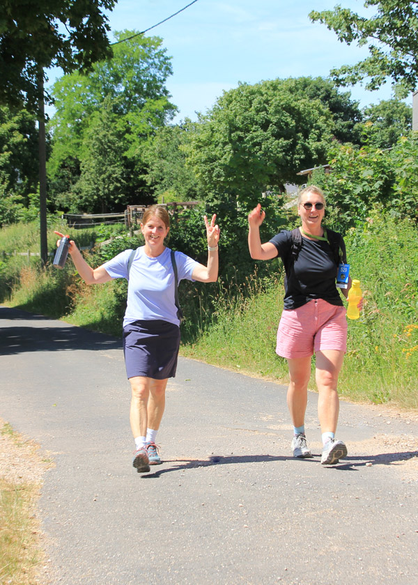 Foto MARSCH MIT AUSSICHT - Good Walking Club // Rheinbach - Germany