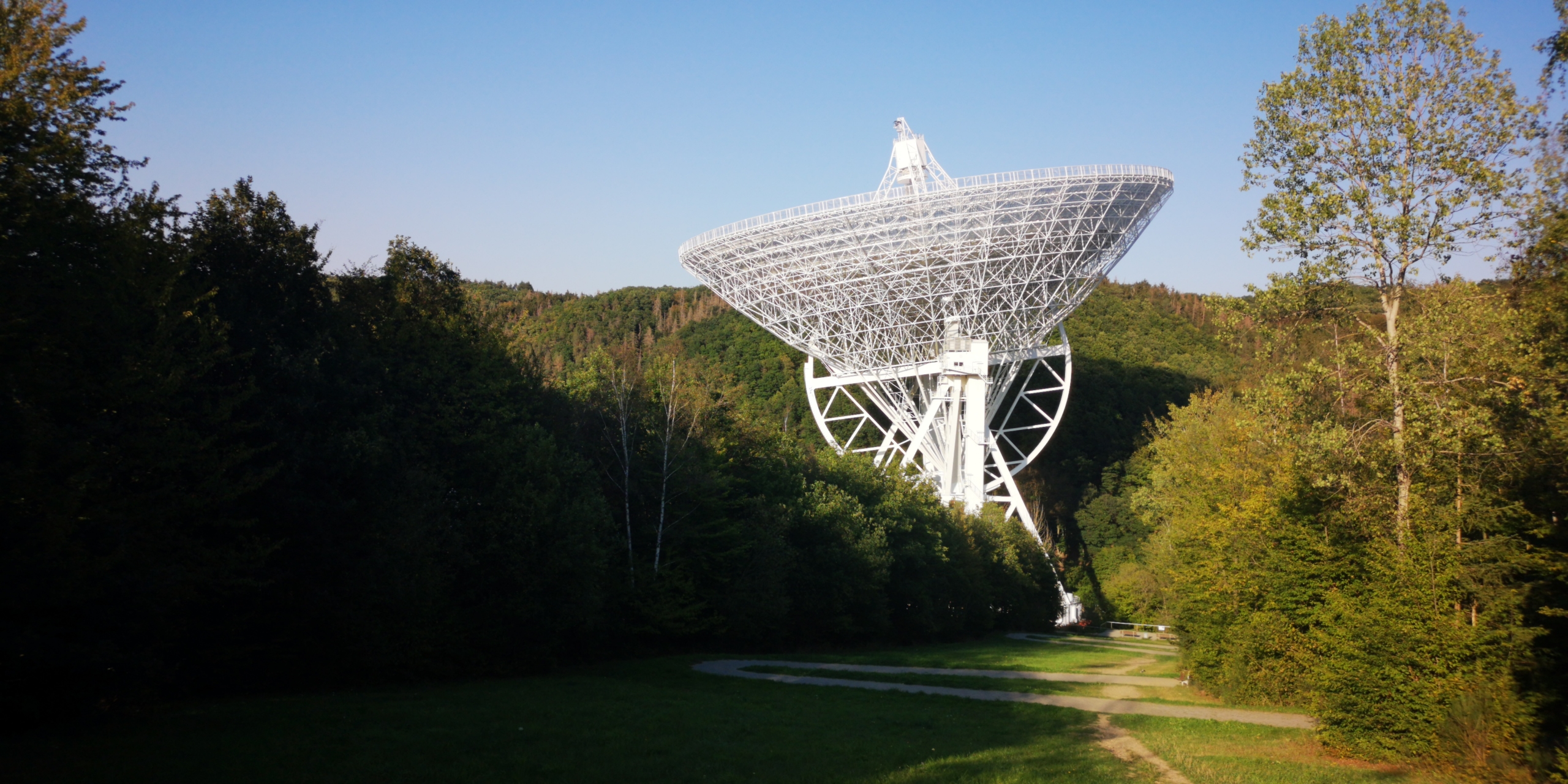 Radioteleskop Effelsberg Foto von Jörg Frerichs